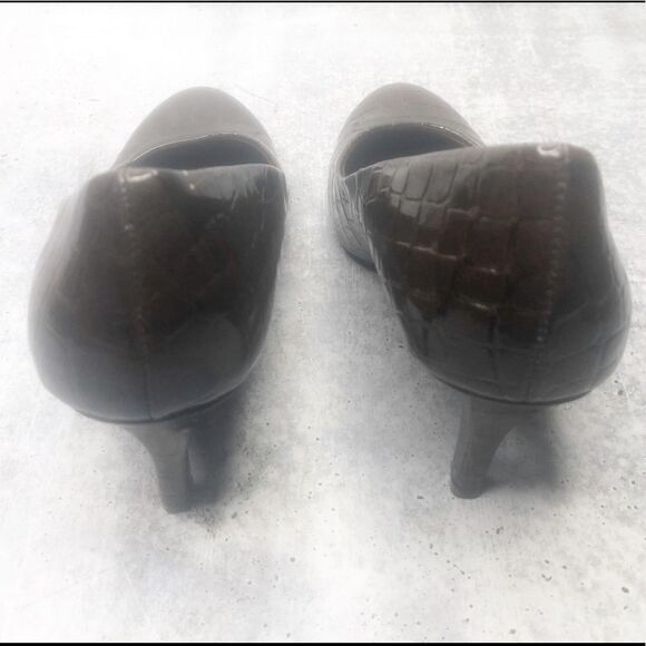 Comfort Plus Brown Snake Skin Classic Heels Sz 7 - Picture 5 of 8